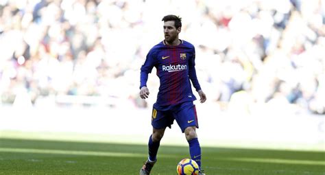 Deportes: Lionel Messi le ganó caminando al Real Madrid ...