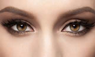 Descubre el maquillaje de ojos adecuado a tu tono de piel ...
