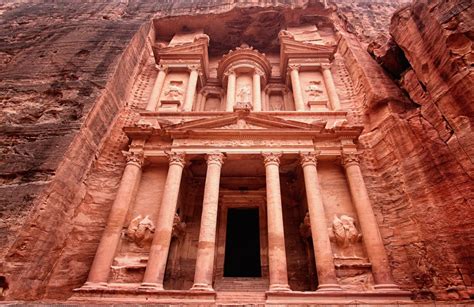 Descubre la ciudad de Petra y conoce más sobre su historia ...