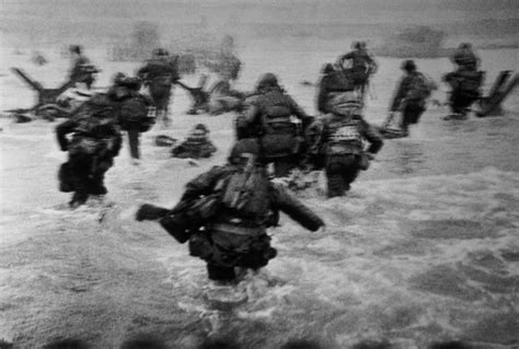 Desembarco de Normandia: Robert Capa, el día D | EL MUNDO