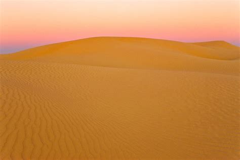 Desierto de Simpson  Australia  2 | Natural landmarks, Landmarks, Sunset