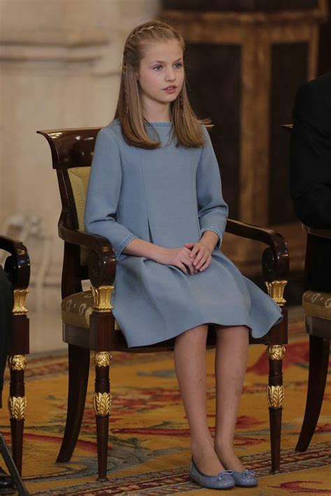 Desvistiendo a Letizia | Moda niños en 2019 | Infanta ...
