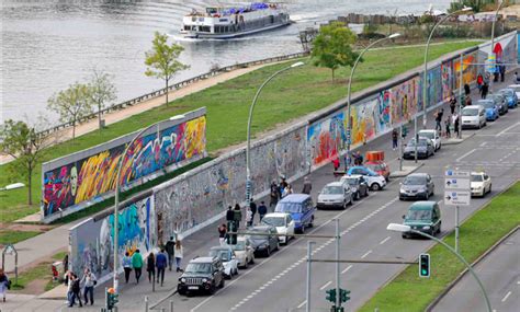 Día especial: Muro de Berlín cumple tantos años derribado ...