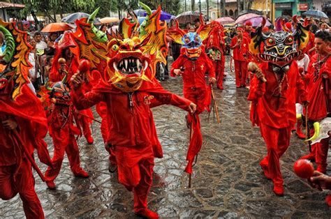 Diablos Danzantes de Yare celebran 268 años de tradición en Venezuela ...