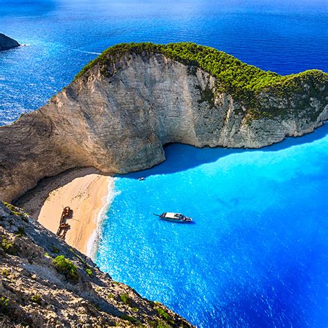 Diez islas por descubrir en el Mediterráneo menos conocido ...
