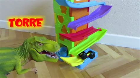 Dino Rex juega en la torre de actividades | Vídeos de dinosaurios para ...