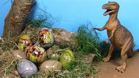 Dinosaur Surprise eggs! Huevos de dinosaurio ! ไข่ ไดโนเสาร์ ประหลาด ใจ ...