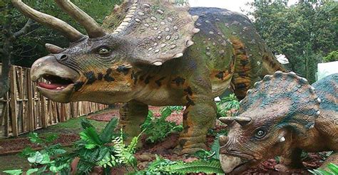 Dinosaurios de tamaño real invaden la CDMX   El Viajero Fisgón