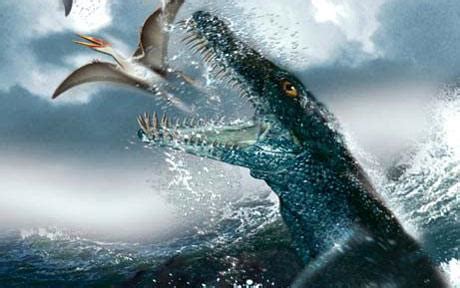 Dinosaurs must have lived in water, scientist claims ...