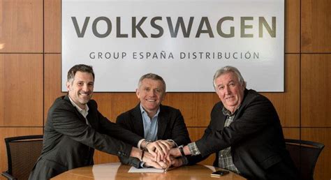 Dirección y sindicatos de Volkswagen España firman el ...