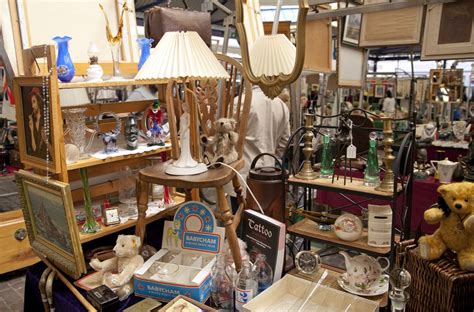 Discover the best Antiques in Madrid   Gran Vía Capital