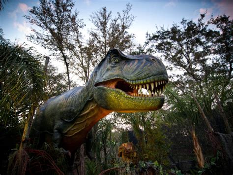 Discover the Dinosaurs at Cobb Galleria Centre   Marietta ...