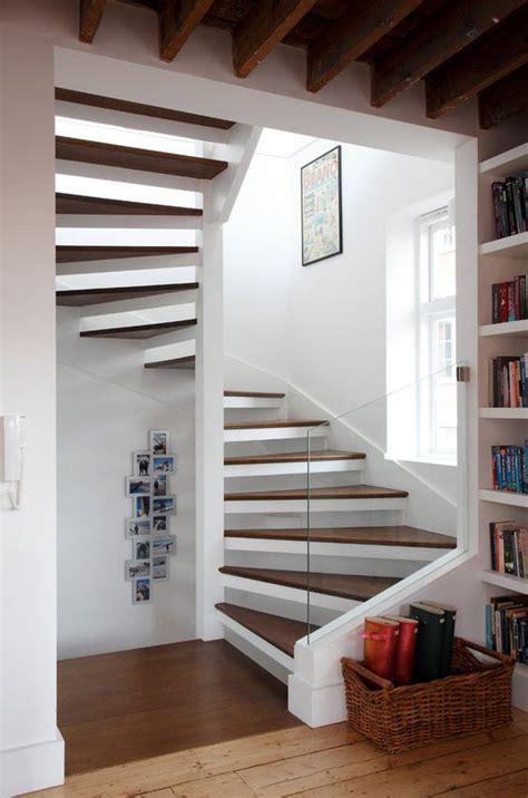 diseño de escaleras para casas pequeñas   Ideas creativas ...