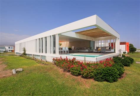 Diseño de moderna casa de playa, construcción inspira libertad en cada ...