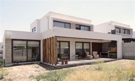 Diseño y construcción de quincho y terraza de 30 m2 en Chicureo | homify