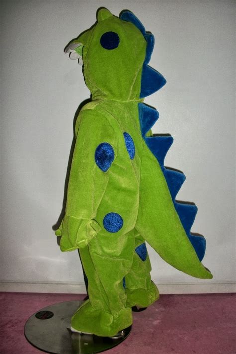 disfraz de dragón, disfraz de dinosaurio con patrones