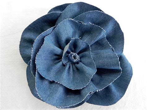 DIY Denim Fabric Flowers – Rose inspired style – MISS PARTY