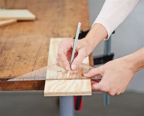 DIY en un trix: cómo hacer un centro de mesa de madera