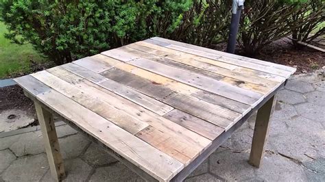 DIY Pallet Table   100% Pallet Wood Table ~ Mesa de Madera ...