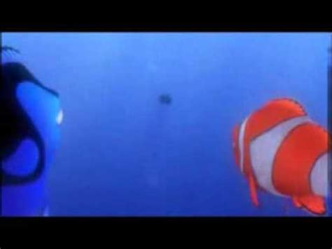 Doblaje buscando a Nemo   Dory balleno   YouTube