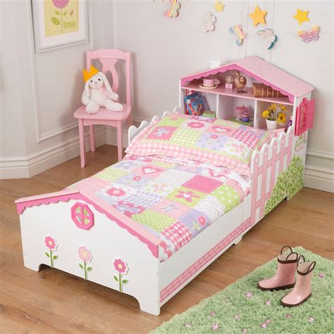 Dollhouse Toddler Bed