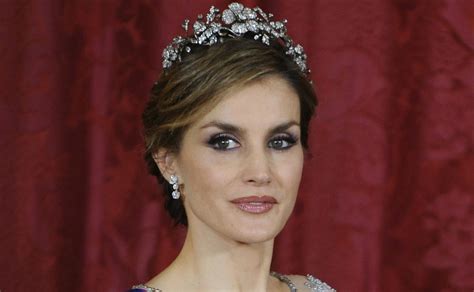 Doña Letizia, una reina con joyas de princesa. Noticias de ...