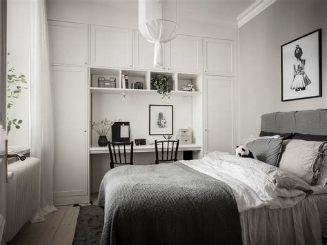 Dormitorio infantil blanco y gris con zona de estudio   Blog tienda ...