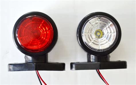 Dos luces LED roja y blanca, luces indicadoras laterales ...