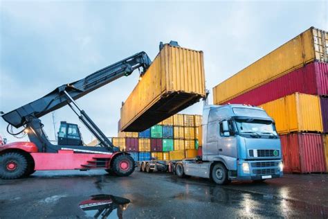 Drayage Services in Intermodal Shipping | Freightquote