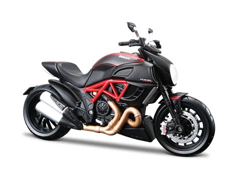 Ducati 1200 Diavel Carbon | Model Motorcycles | hobbyDB