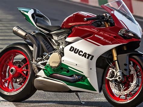 Ducati 1299 Panigale R, 2017, vélo de Course, vélo cool, en italie, la ...