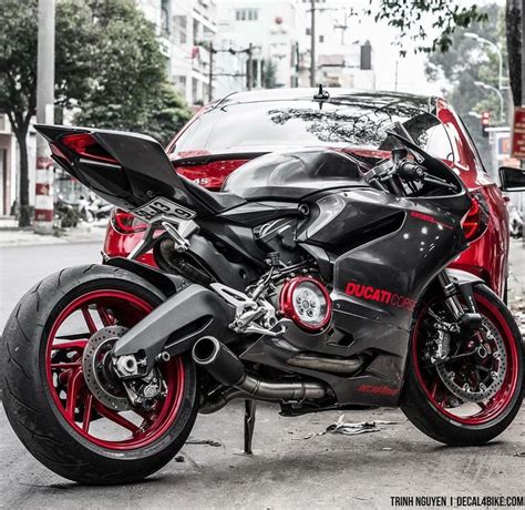 Ducati 899 Panigale of “The Black Pearl By: Trinh Nguyen Via ...