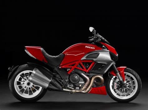 Ducati Diavel precio ficha opiniones y ofertas