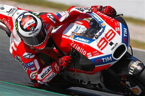 Ducati find  positive solutions  at Barcelona test | MotoGP
