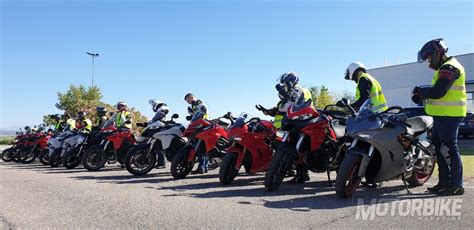 Ducati Madrid: Éxito del primer curso de conducción segura ...