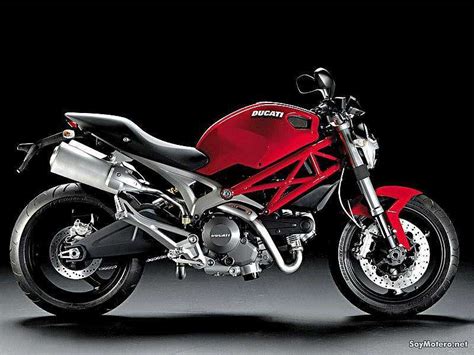 Ducati Monster 696 : Precio, fotos y ficha técnica