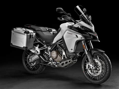 Ducati Multistrada 1200 Enduro: nata per viaggiare e per essere ...