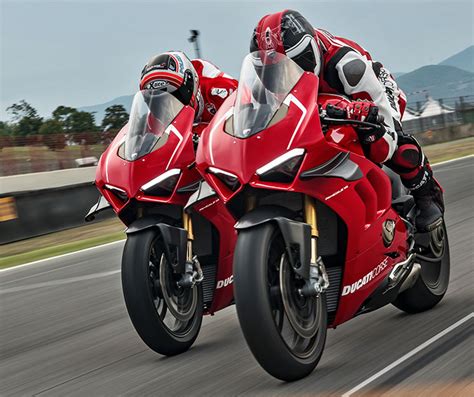 Ducati Panigale V4 R 2019: una moto de carreras con ...