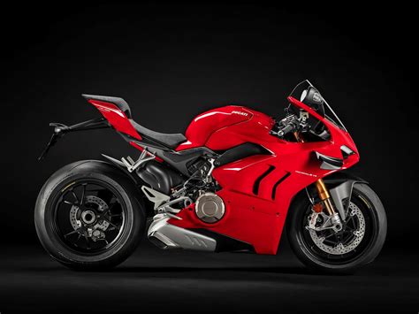 Ducati Panigale V4S 2020   the story | MCN