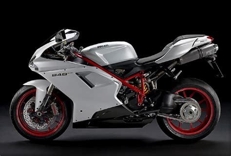 Ducati presentará en el Salón de la Motocicleta México la nueva 848 EVO ...