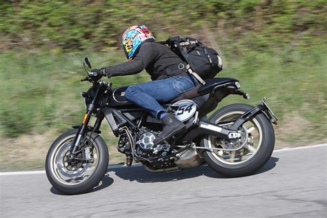 DUCATI SCRAMBLER 800 Cafe racer  2017 on  Review | MCN