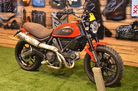 Ducati Scrambler Icon Custom | Carros y motos, Motos