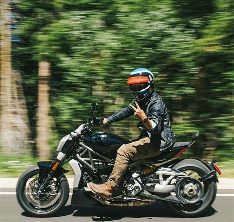 Ducati X diavel | Motorky