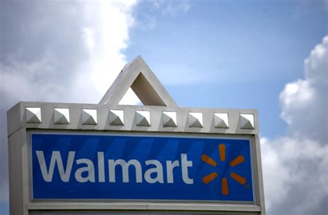 Duelo de Cyber Monday: Wal Mart enfrenta a Amazon en guerra de precios ...