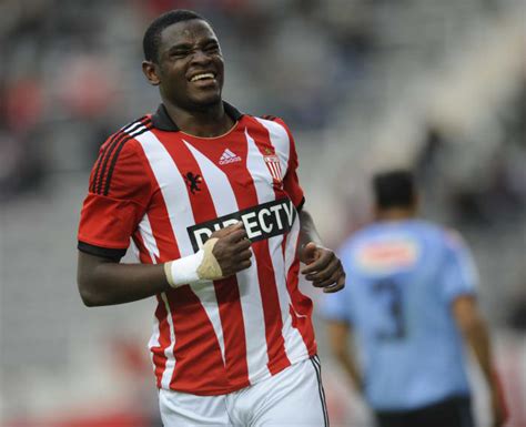 Duvan Zapata: 6 Things to Know About the West Ham Target ...