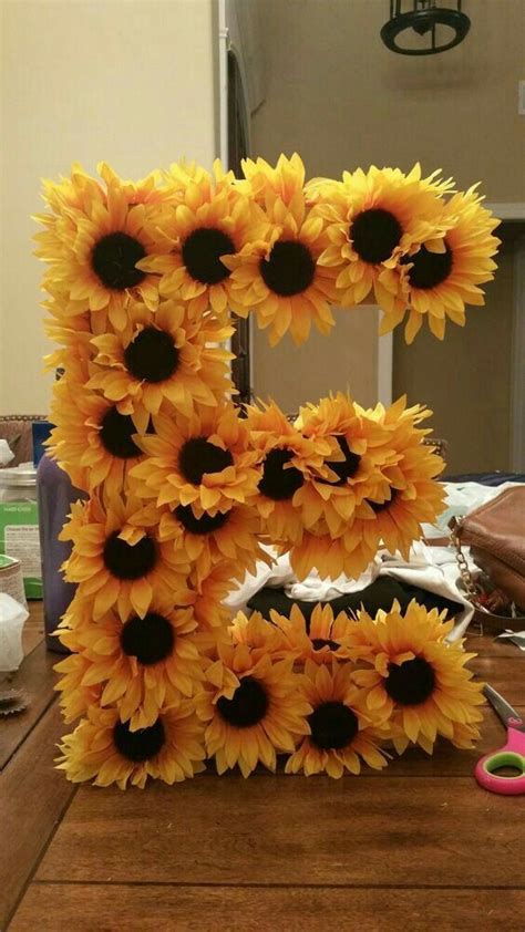 E.. Eman in 2019 | Sunflower birthday parties, Sunflower ...