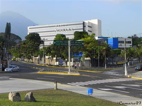 Edificio del Banco Agricola de El Salvador | Centro ...