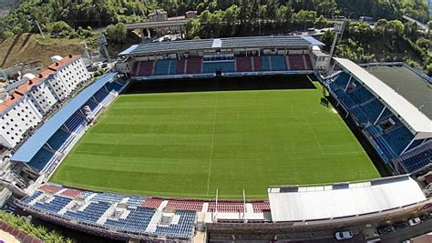 Eibar: La nueva tribuna norte de Ipurúa se estrenará en el ...