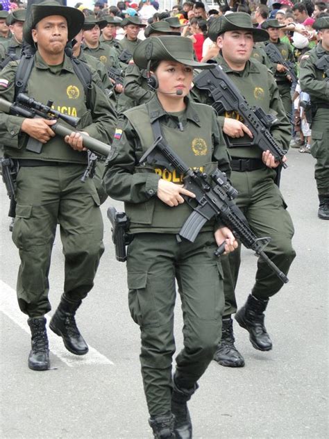 Ejército de Colombia: Grupo de Operaciones Especiales [G.O.E.S] Policía ...