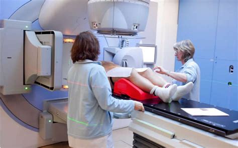 El 90% de casos moderados sobreviven con radioterapia al cáncer de próstata